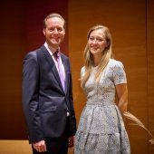 Musikvielfalt, Premieren und lokale Talente