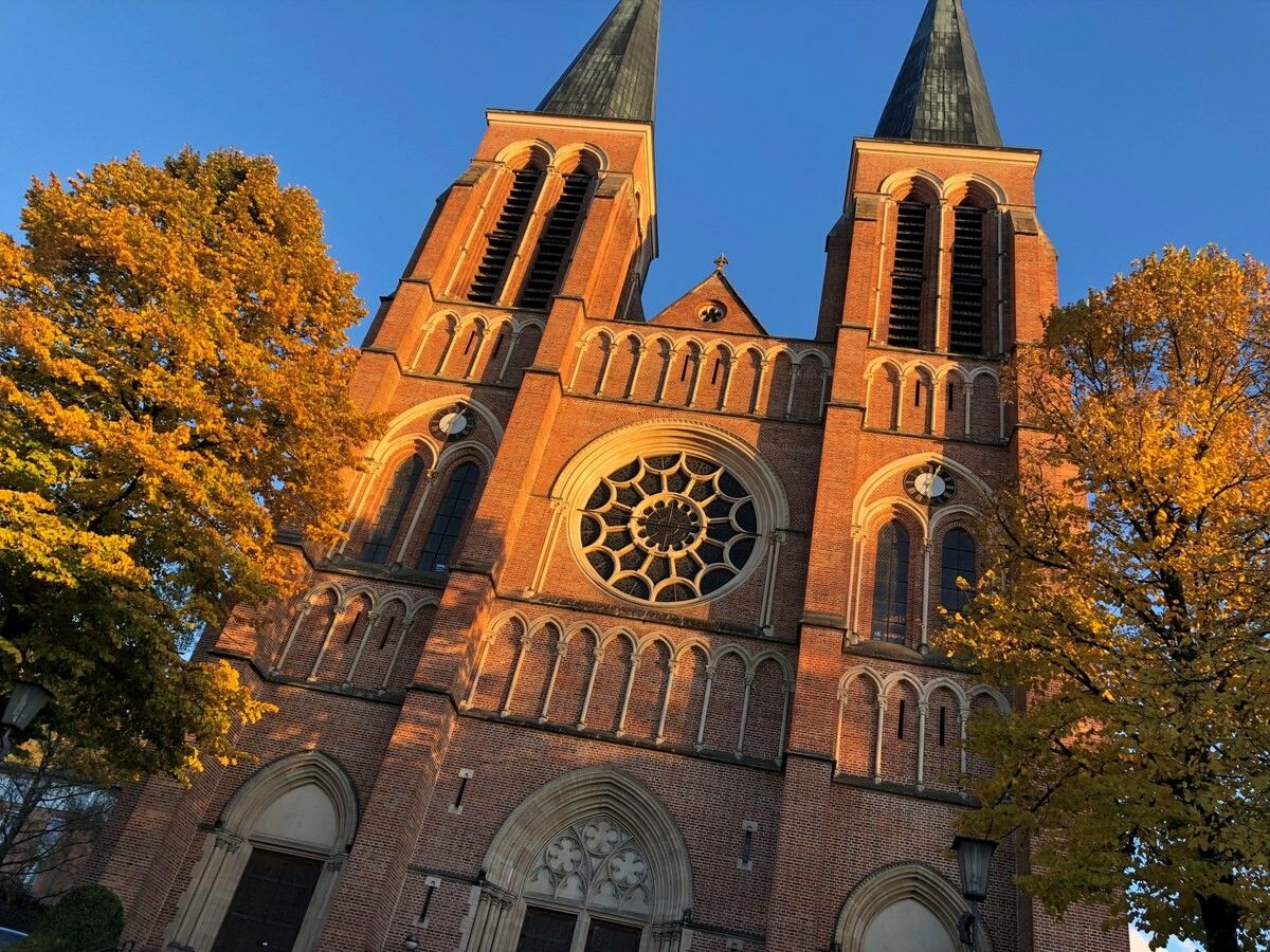 Sinfonische Orgelmusik ertönt am Freitag in der Kirche Herz Jesu.⇒ Herz Jesu