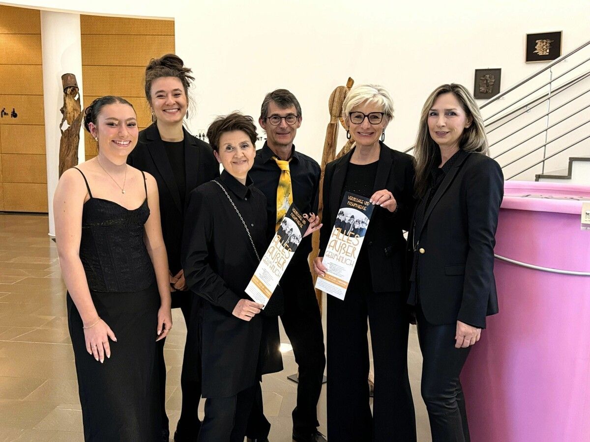 Tessa Baronchelli, Sophie Ganahl, Conny Dietrich, Ivo Herrsche, Heidi Lohs und Iris Niederer bei der Veranstaltung im Vienna House Martinspark.⇒Sigrid Juen
