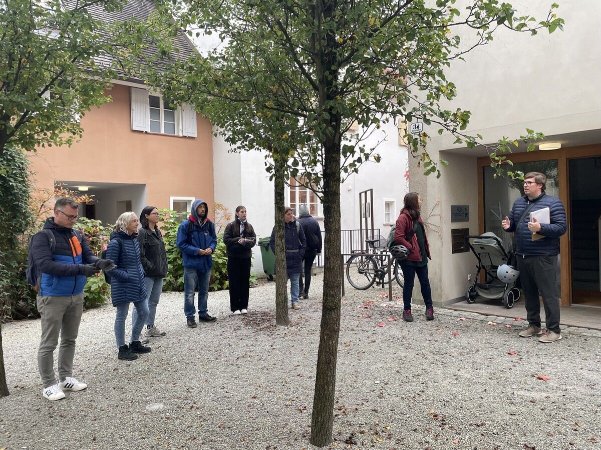 Vertreter von 13 Städten trafen sich in Hohenems. ⇒
⇒
Stadt Hohenems