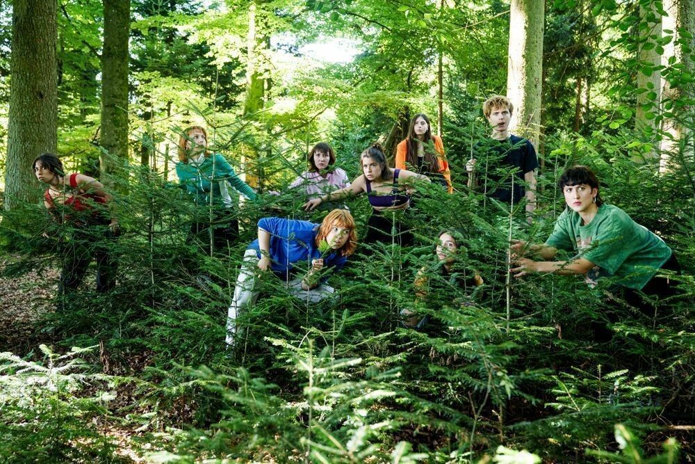 „Wald“ ist eine Koproduktion des Theaters Kosmos und der Athanor Schauspielakademie in Passau. ⇒Theater Kosmos