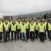 1800 Schubkarren auf das Sägehallendach