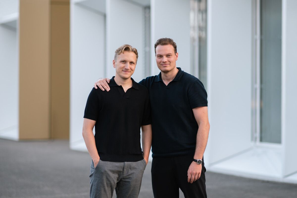 Alexander Winter und Daniel Kleinheinz haben SalesPort gegründet. Das Start-up habe mittlerweile hunderte User in 25 Ländern.⇒salesport