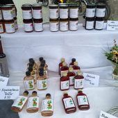 3000 Euro Spende Dank Kreativ-Märktle