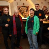 Kunst mit Farbe und Servietten