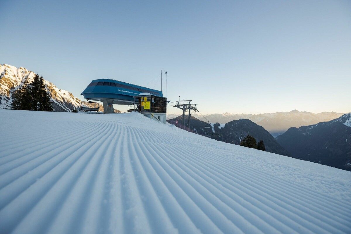 Bei der Gulmabahn hätten Windkraftanlagen entstehen sollen, doch der Standort erwies sich als nicht optimal. ⇒Bergbahnen Brandnertal