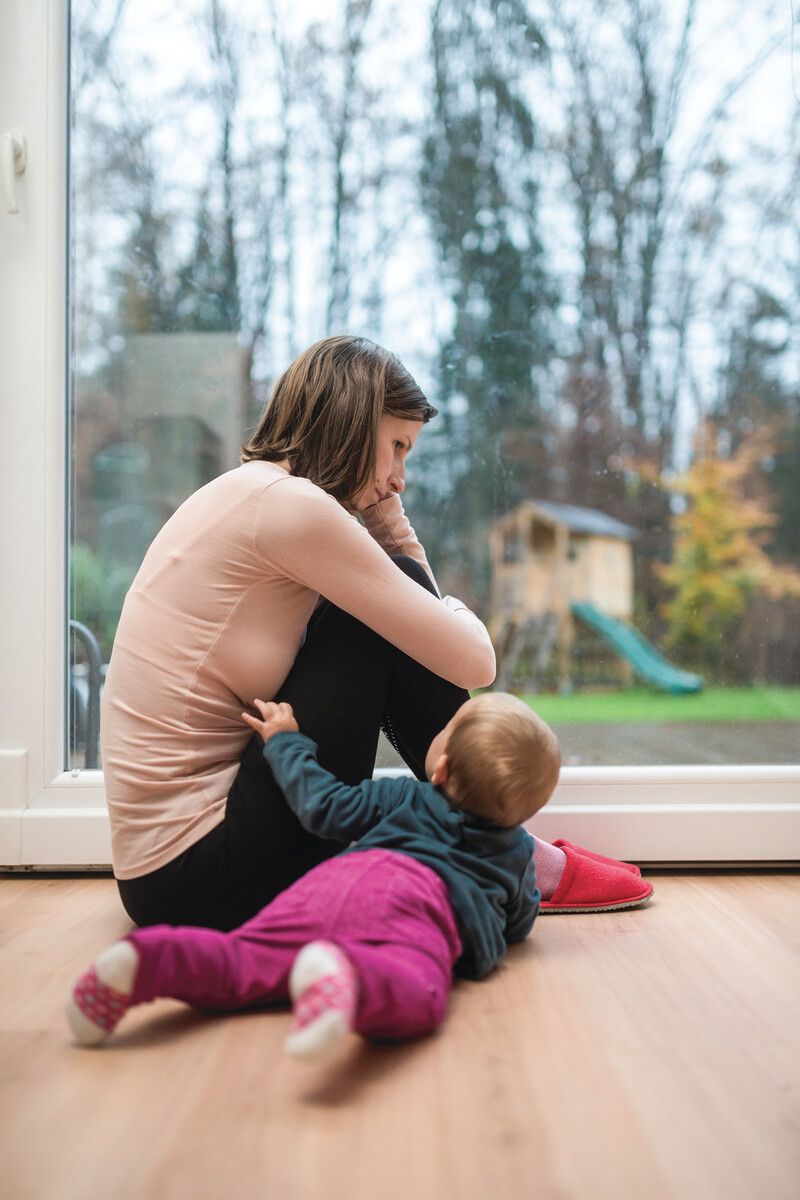 Das Familienhaus St. Michael bot Janine und ihrem Kind die Chance, einen Neuanfang zu wagen. ⇒Symbol/Shutterstock