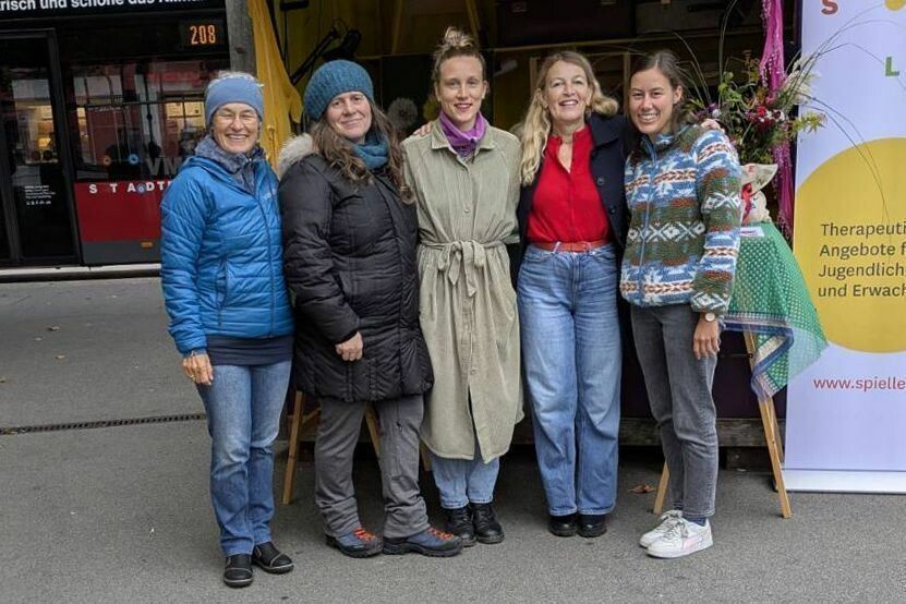 Das Team des Spiellernraums freut sich auf das besondere Kunstprojekt.
⇒
Laurence Feider