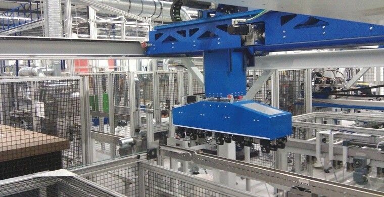 Das Unternehmen bietet kundenspezifische Anwendungen aus standardisierten Elementen eines eigenen Baukastensystems an. ⇒Fa