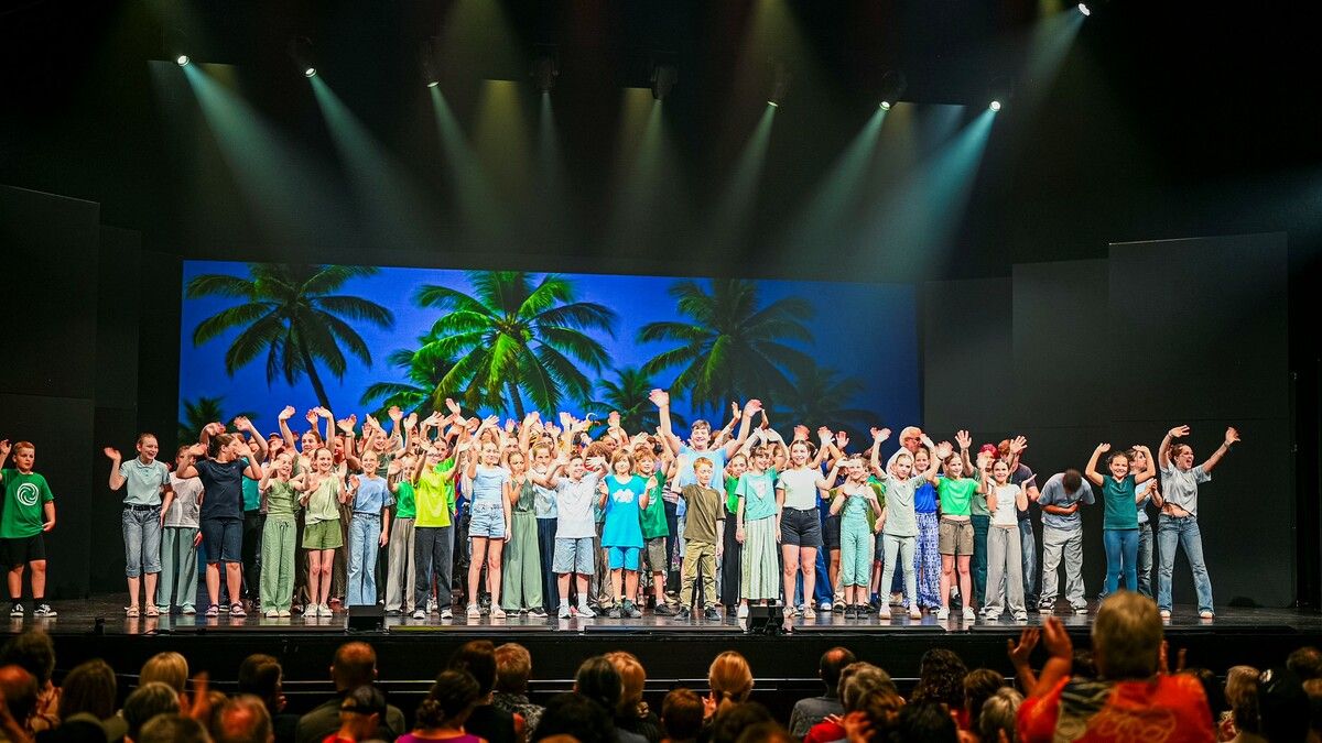 Der Chor der Musikmittelschule Dornbirn wird auch in der Pfarrkirche St. Gallus in Bregenz ein buntes und fröhliches Bild abgeben.⇒mumi