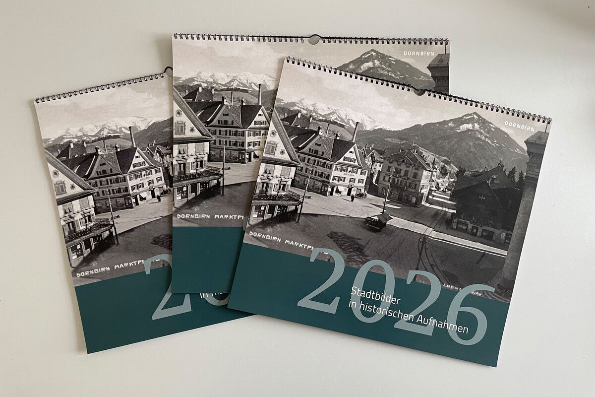 Der Dornbirn-Kalender 2026 zeigt Fotos des Ateliers Leonhard Heim. ⇒stadt dornbirn