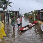 Massenflucht vor Supertaifun