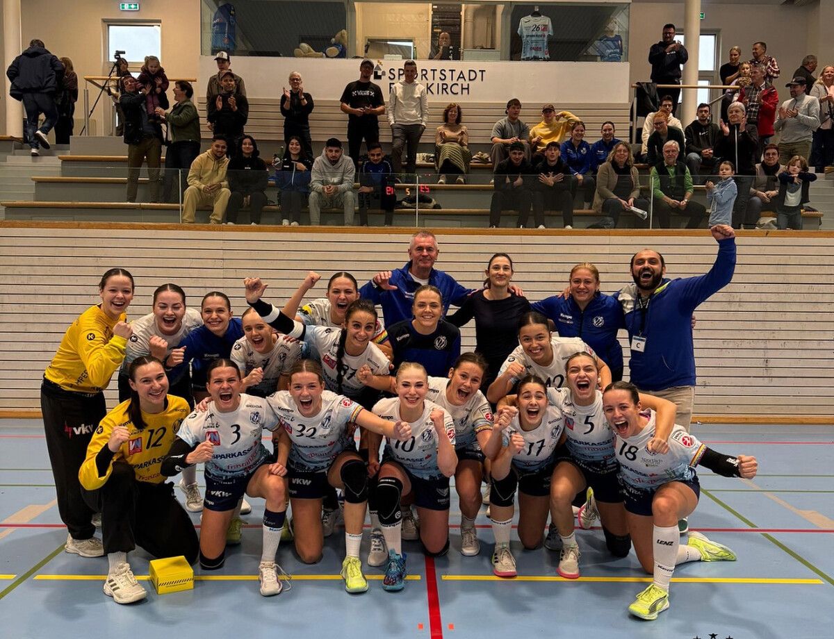Die Freude nach dem historischen Coup ist der gesamten Feldkircher Mannschaft im Gesicht anzusehen. ⇒Verein