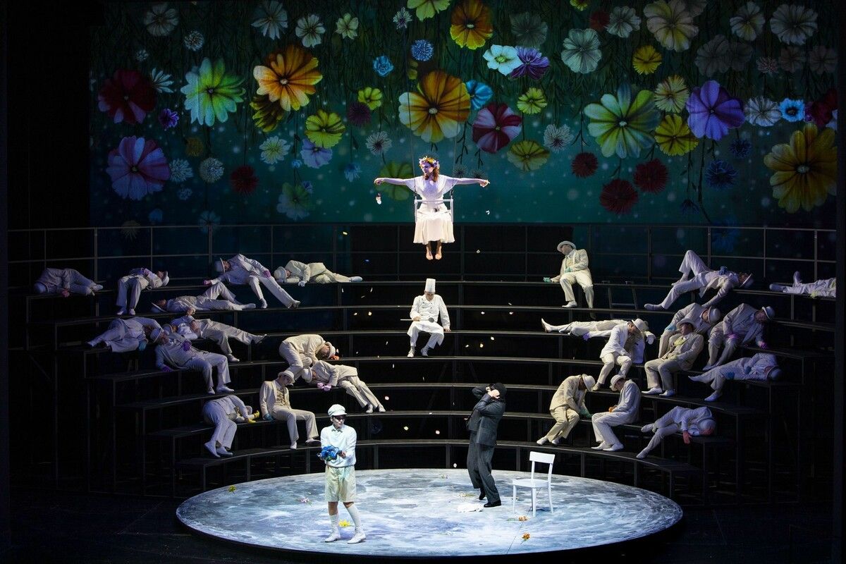 Die Inszenierung ist szenisch ansprechend, der musikalische Eindruck hingegen ist durchwachsen. ⇒Nurith Wagner-Strauss (2)