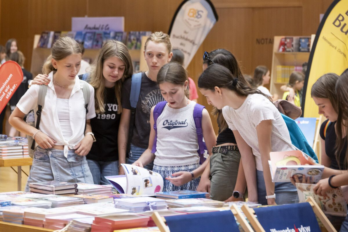 Die Kulturbühne Ambach in Götzis verwandelt sich während der Buch am Bach in die Lesehauptstadt Vorarlbergs.