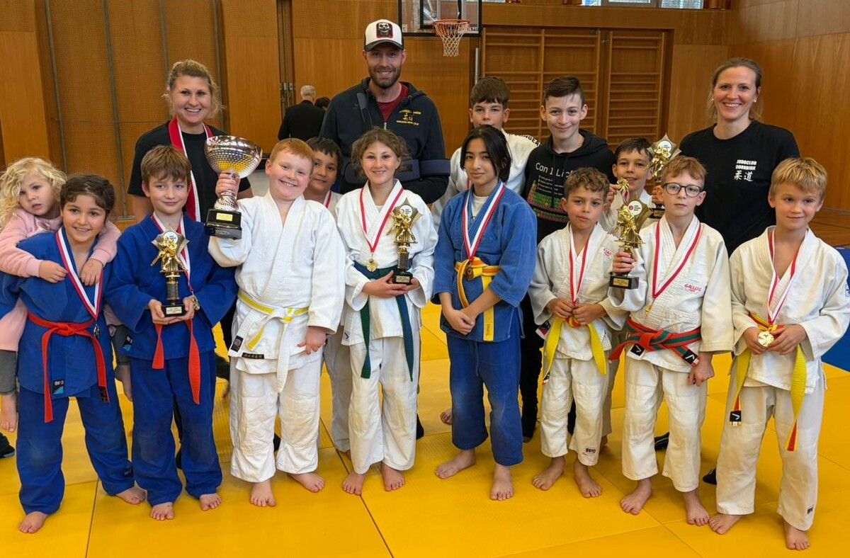 Handgemachtes entdecken, Inspiration finden und sich auf die Adventszeit einstimmen – im „Saal Studa“ Dornbirn.⇒ cfy lustenau