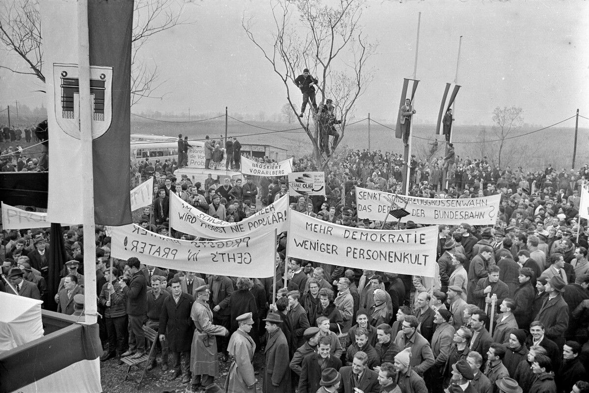 Die Schiffstaufe in Fußach: Die VN haben den Aufstand gegen die Pläne aus Wien entfacht.⇒VN-Archiv, Spang