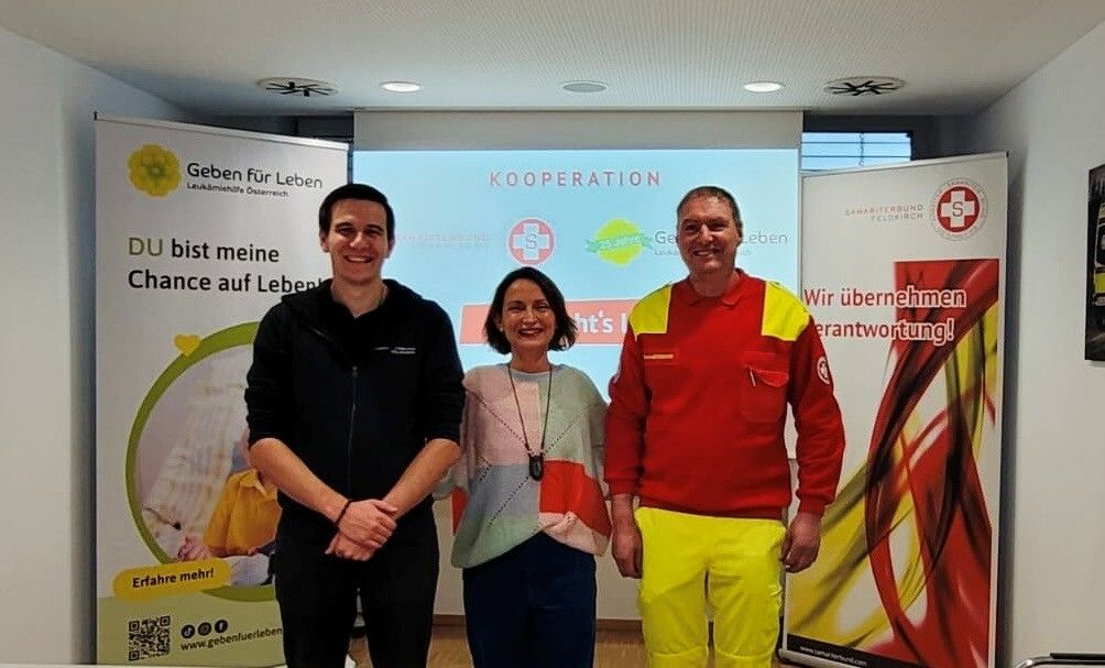 Elija Jenny (Samariterbund), Cemanur Turan (Geben für Leben), Erich Neier (Obmann Samariterbund) v. l. ⇒Samariterbund