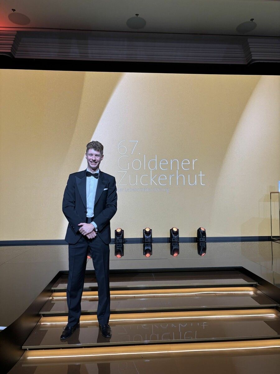 Felix Rhomberg auf einem vorläufigen beruflichen Höhepunkt. Er hat umgesetzt, was er sich vorgenommen hat: „Wirtschaft ist das, was mich interessiert“. ⇒FA/LZ