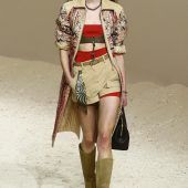 Lässiger Safarilook