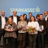 Sparkasse ehrt Jubilare