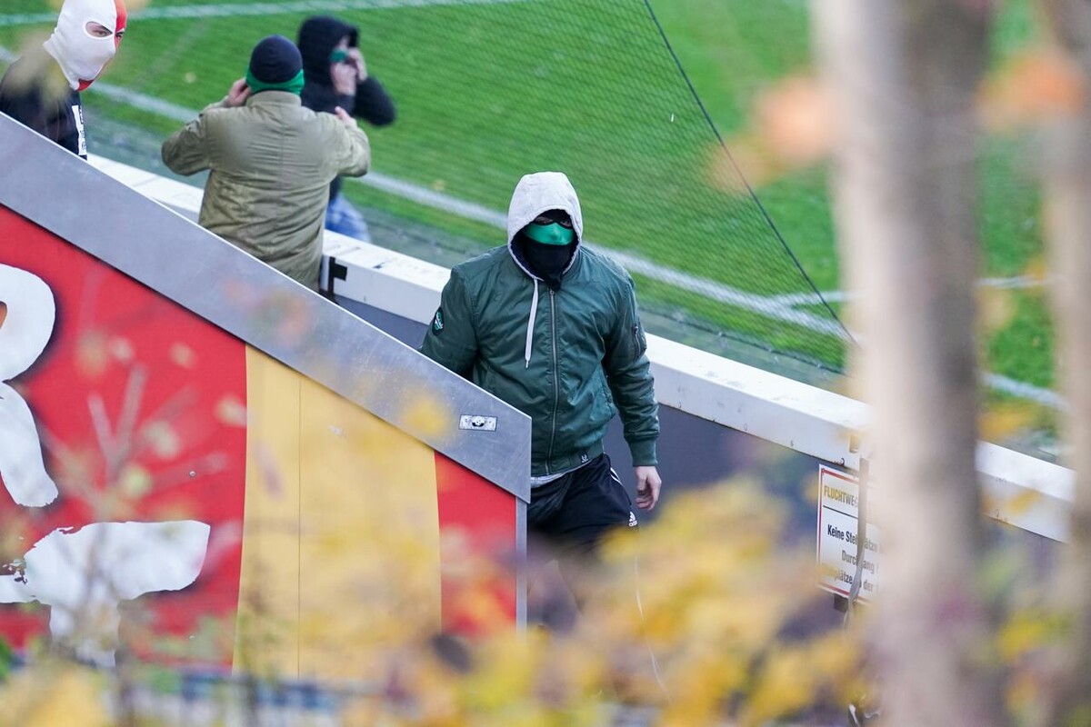 Nach den Ausschreitungen in Altach hält sich die Polizei mit Aussagen bedeckt. »C1
