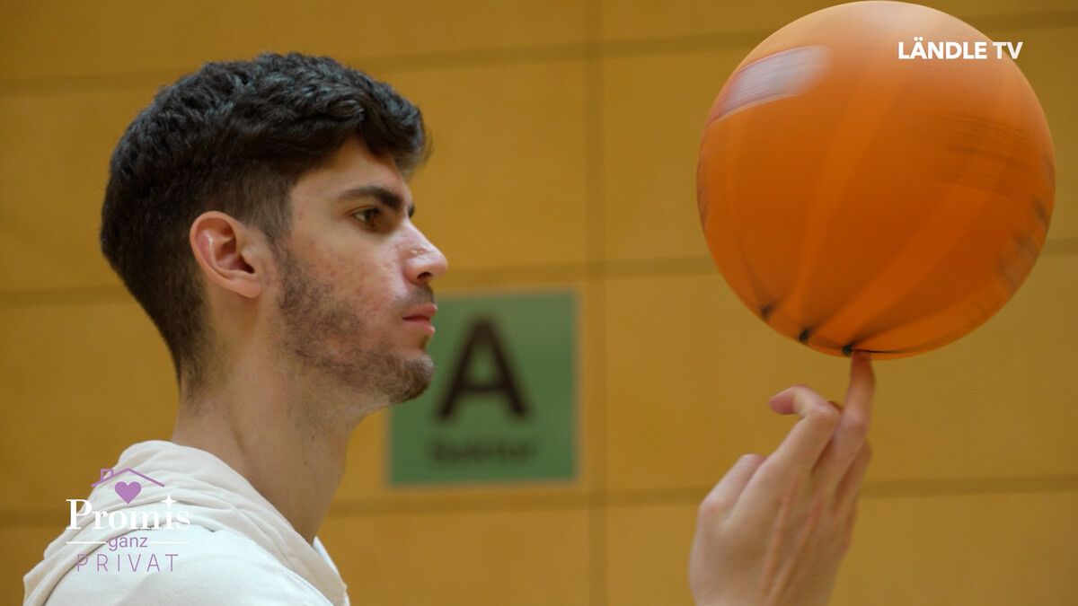 Ein Tag mit dem 2,20-Meter-Riesen