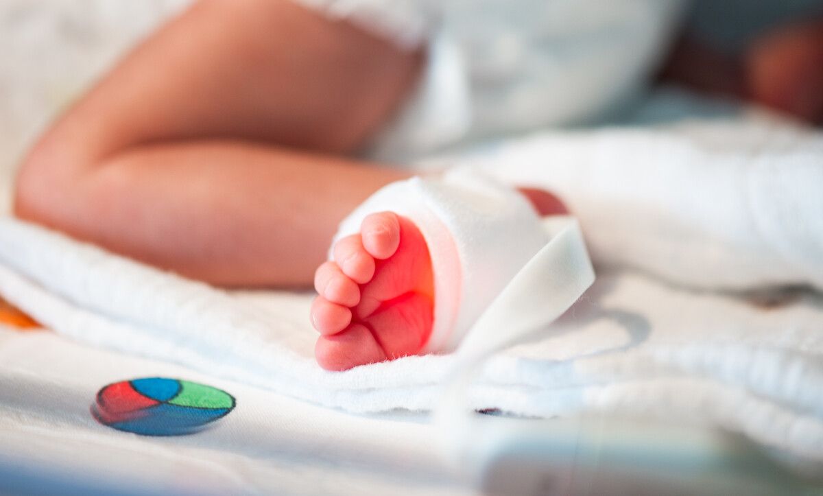 Frühgeborene und erkrankte Neugeborene haben besondere Bedürfnisse.⇒K. Nussbaumer