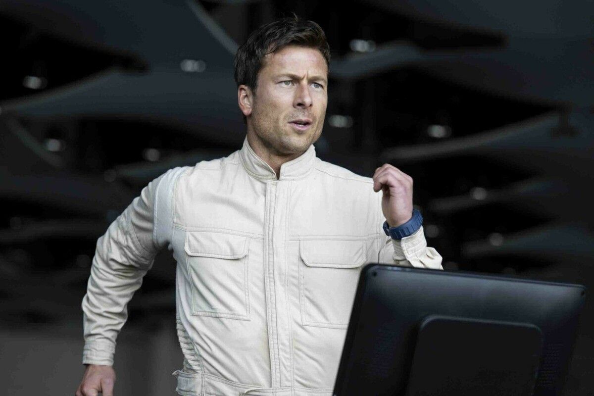 Für Powell ist es nach Filmen wie „A Killer Romance“, „Top Gun: Maverick“ und „Twisters“ die bisher größte Action-Rolle, die ihn endgültig in Hollywood nach oben katapultiert.⇒Paramount Pictures