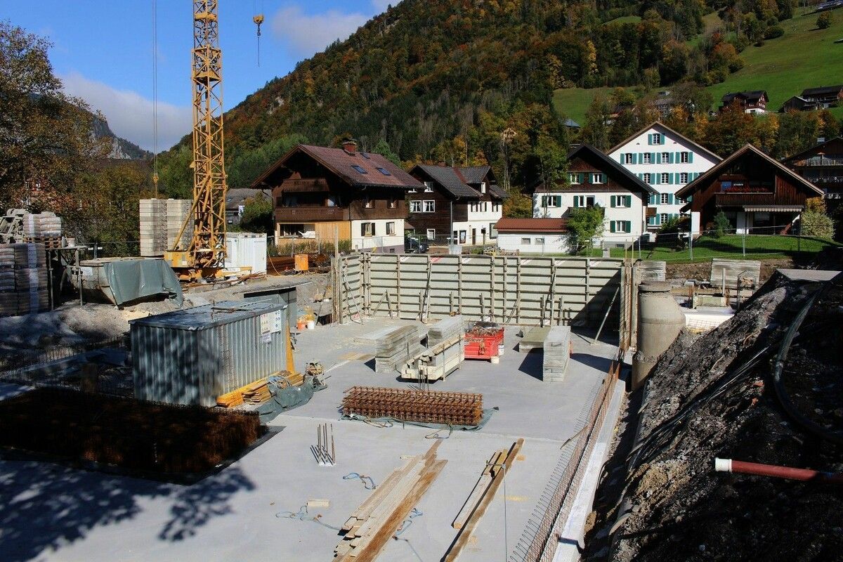 Im Oktober wurden die Baumeisterarbeiten gestartet.