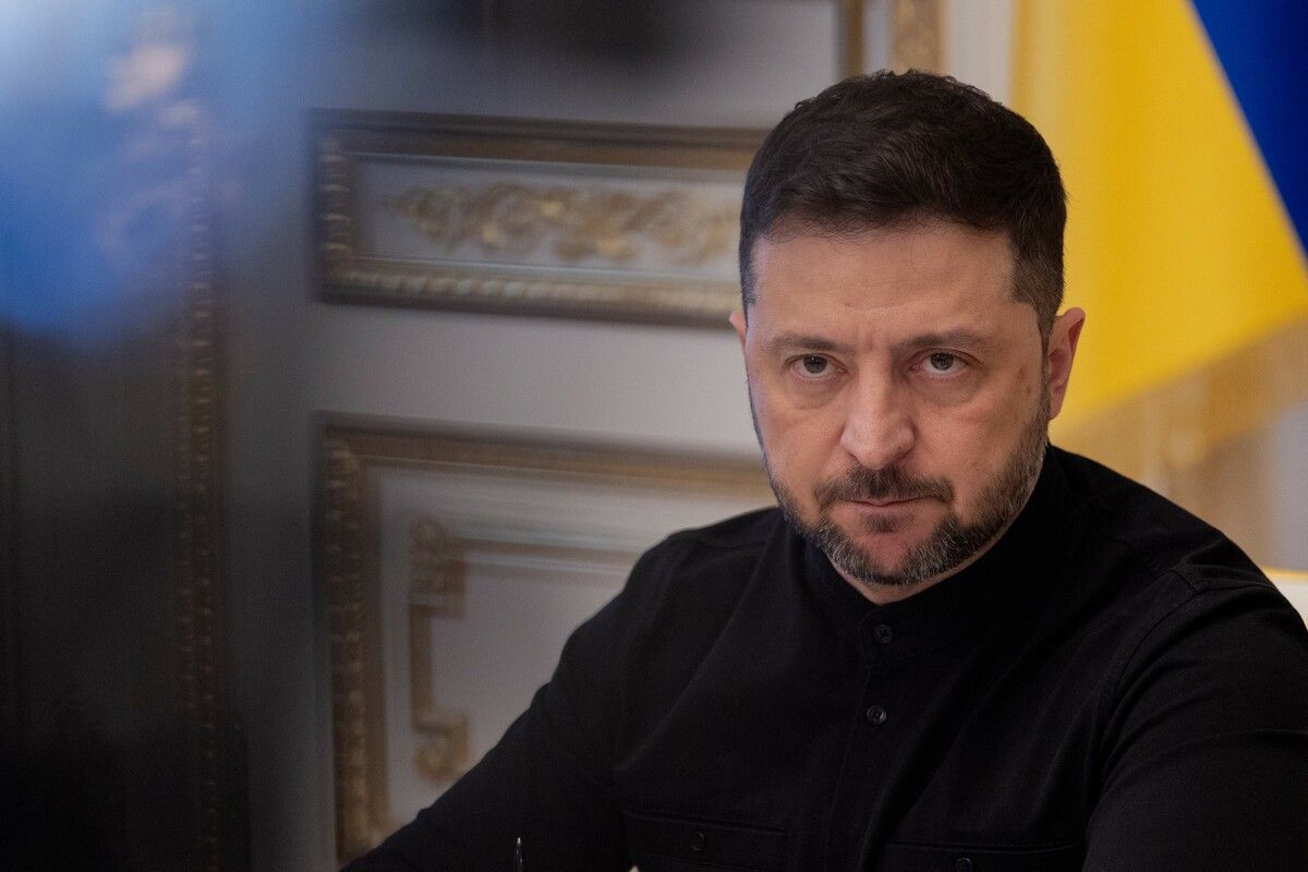 In einer Videobotschaft forderte Präsident Selenskyj Verurteilungen.⇒AFP