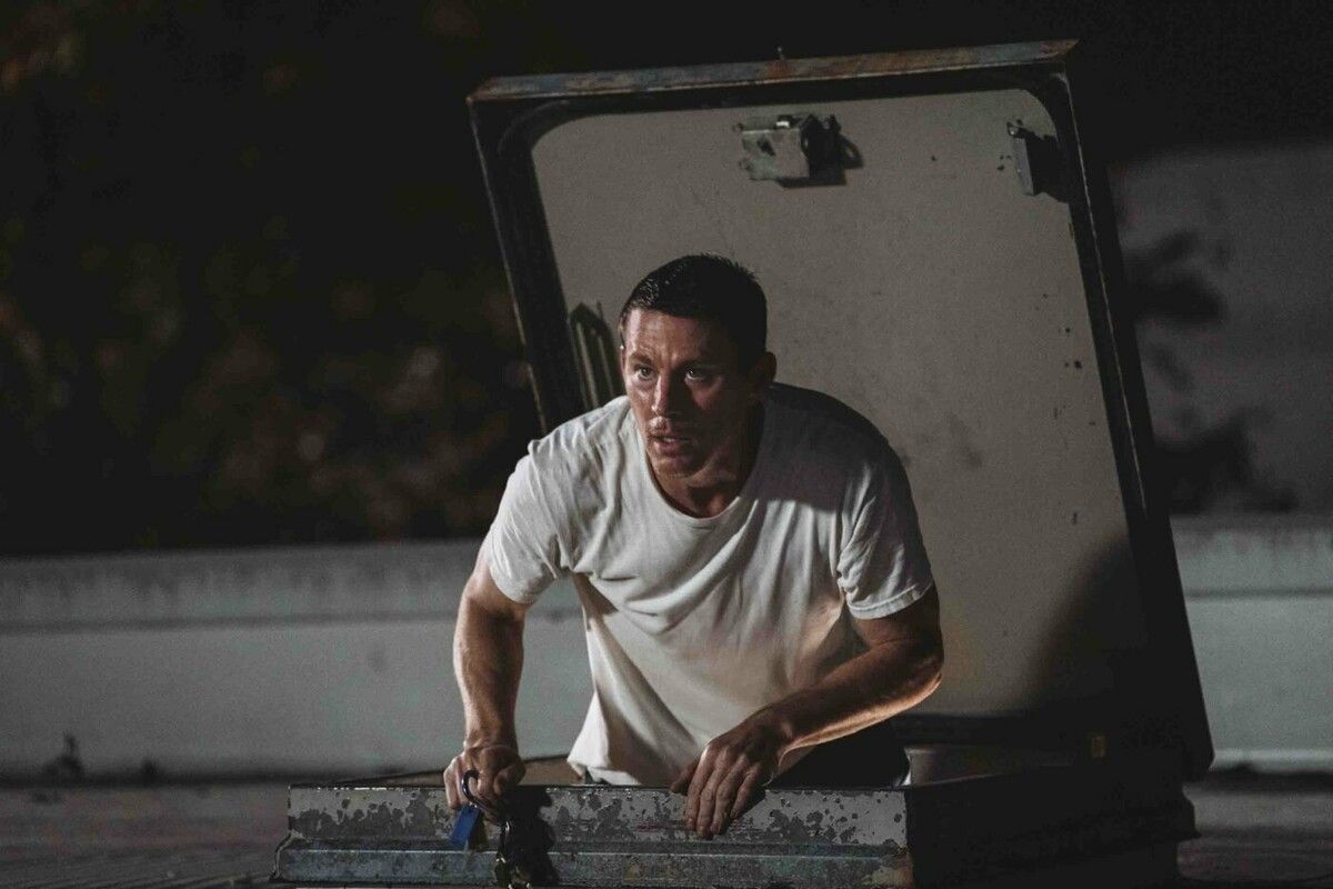 Jeffrey Manchester wird geschnappt, ihm gelingt jedoch die Flucht.⇒Ascot Elite