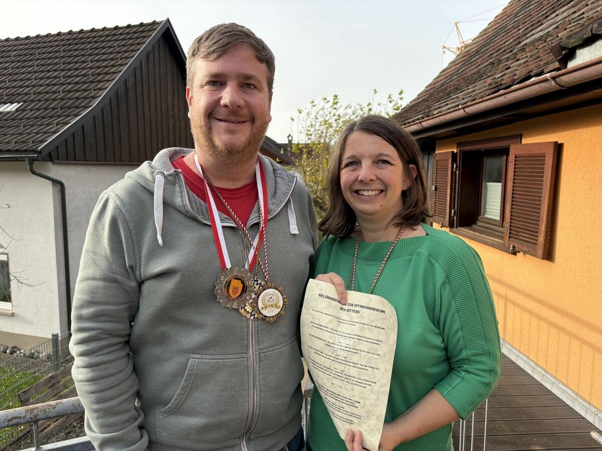 Mathias und Juliane freuen sich auf ihre Amtszeit als Ritterpaar.⇒VN