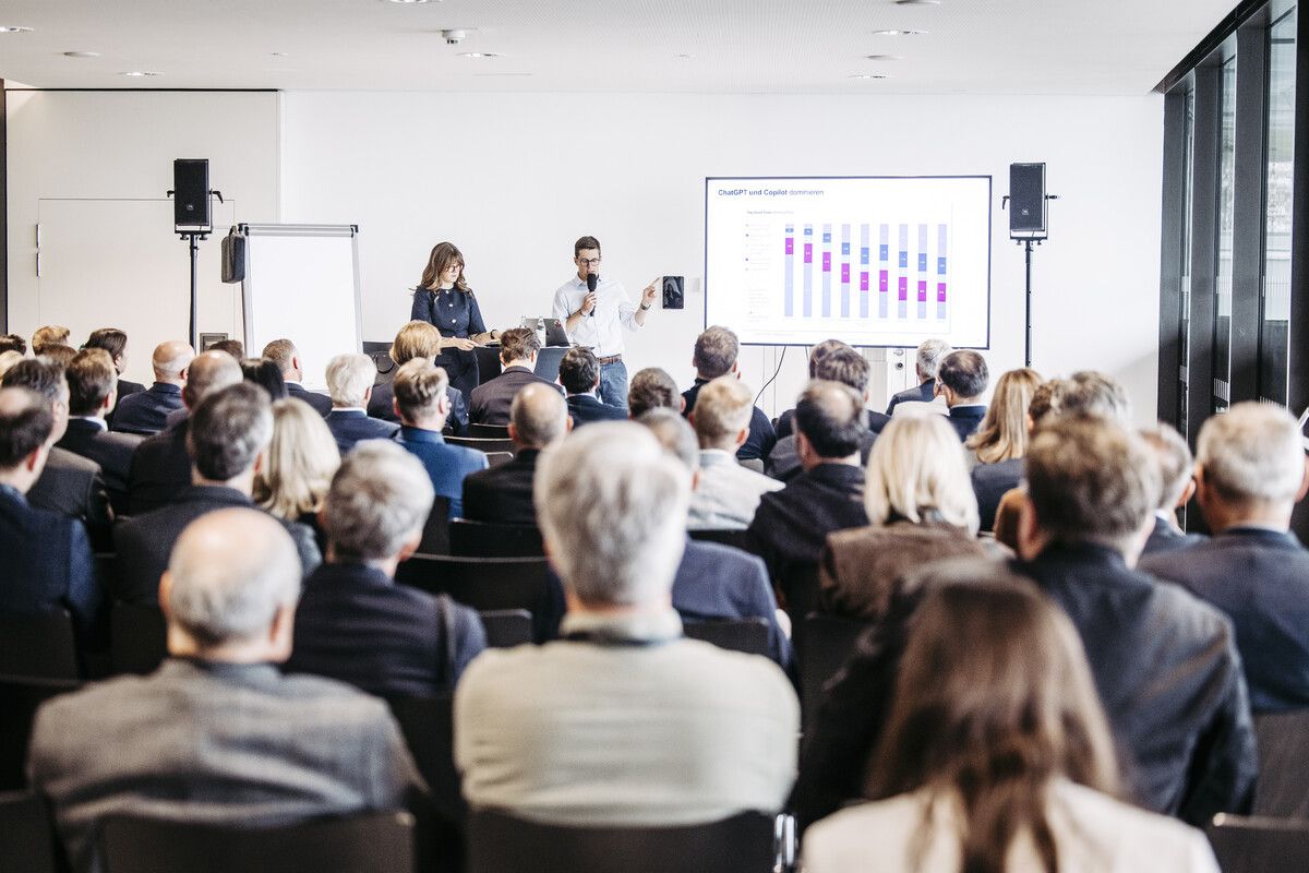 Maximilian Hofer über den richtigen Umgang mit KI.