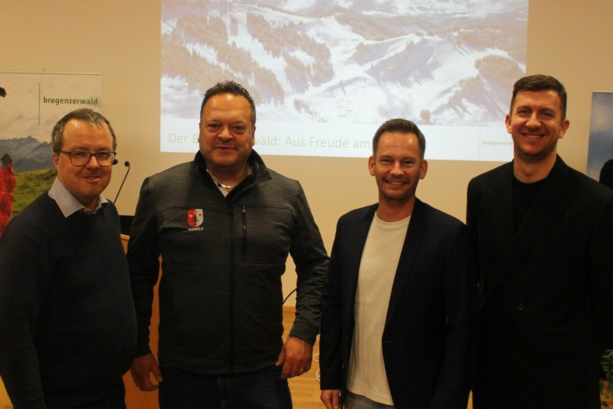 Neue Spitze des Bregenzerwälder Tourismusverbandes: Tobias Bischofberger, Stefan Bischof, Philipp Fasser, Peter Fetz (v. l.). ⇒stp (3)