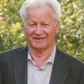 Schulmitgründer, Vorbild, einfach Mensch