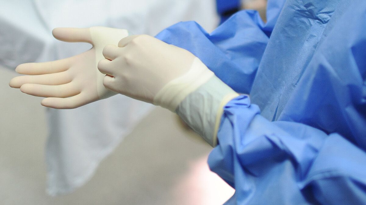 Notfallmediziner sahen durch die Regel einen Konflikt mit ihrem Berufsethos.⇒AFP