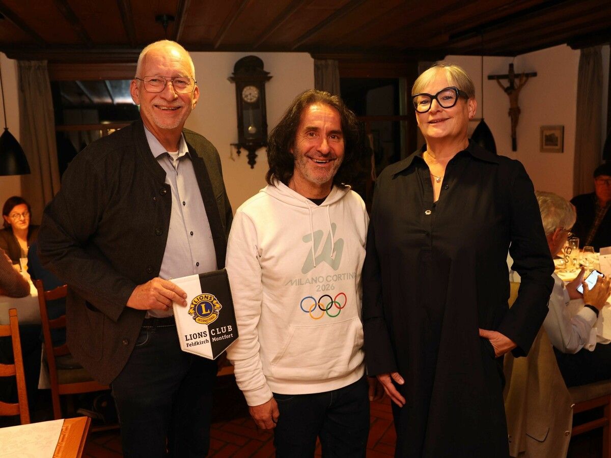 Past-Präsident Christian Taucher, Gast Joe Fritsche und „Lions“-Regionalleiterin Andrea Fritz-Pinggera.⇒Arno Meusburger
