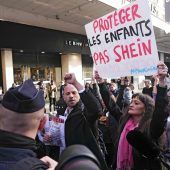 Proteste begleiten Shein-Eröffnung in Paris – Website blockiert
