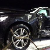Frontalkollision auf der ­Schneefahrbahn