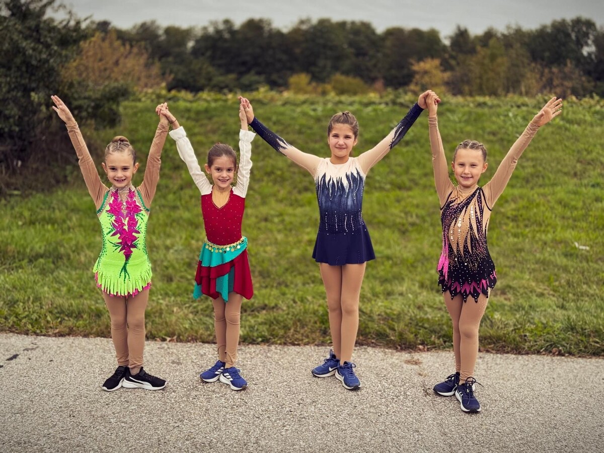 Starke Leistungen zum Saisonbeginn: Die Läuferinnen des Feldkircher Eislaufvereins überzeugten in ganz Österreich. ⇒Feldkircher Eislaufverein