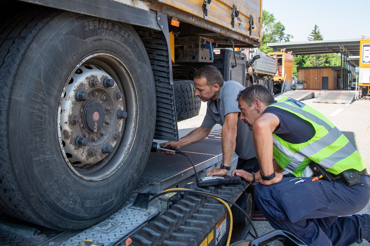 ⇒
VN/Lerch (Symbol)