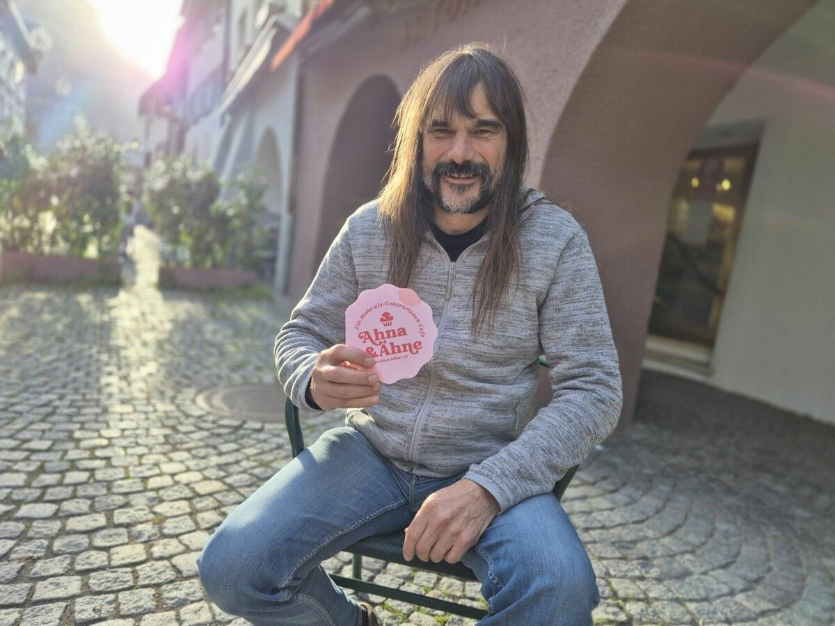 Wolfgang Sila ist der Obmann des Vereins „Ahna & Ähne“. Im Jänner eröffnet der Verein in der Bludenzer Mühlgasse ein generationenübergreifendes Café. ⇒vN/JUN (2)