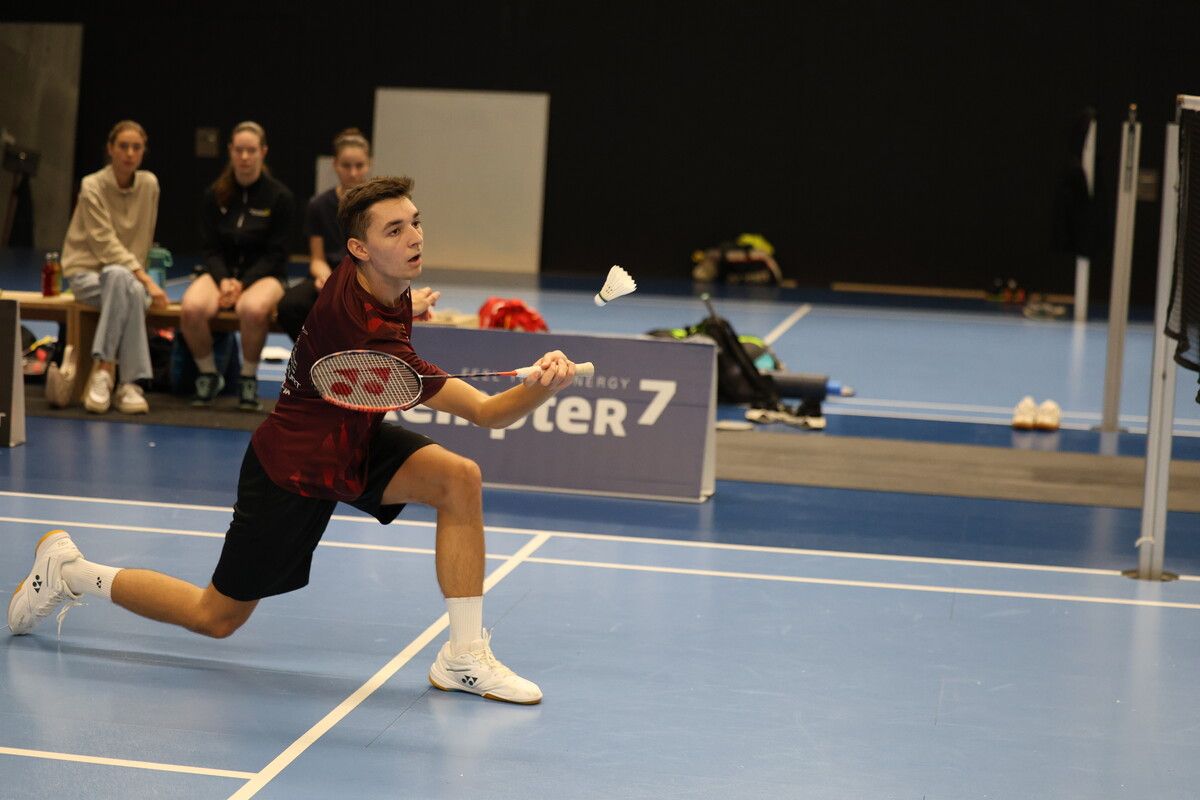 Youngster Ilija Nicolussi holte bislang drei Siege im Einzel und konnte bei zwei seiner drei Einsätze im Doppel punkten.⇒kempter7.com