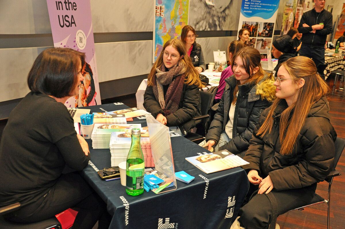 Am 9. Jänner 2026 von 13 bis 17 Uhr dreht sich bei welt weit weg im WIFI Dornbirn alles um Auslandsaufenthalte für Jugendliche.⇒ aha