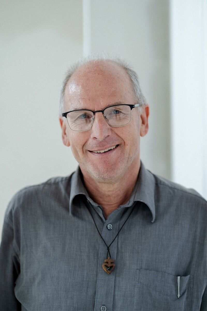 Andreas Knapp erreicht mit seinen spirituellen Impulsen ein großes Publikum: „Wenn Christen in dieser langen Nacht die Geburt eines Kindes feiern, so hoffen sie, dass das Gefühl der Verlorenheit nicht das letzte Wort hat“, sagt der Gefängnisseelsorger.