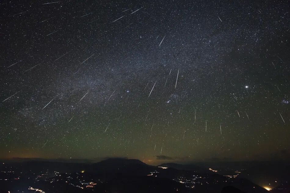 Besonders viele Sternschnuppen sind in der Nacht auf Sonntag zu sehen. ⇒NASA