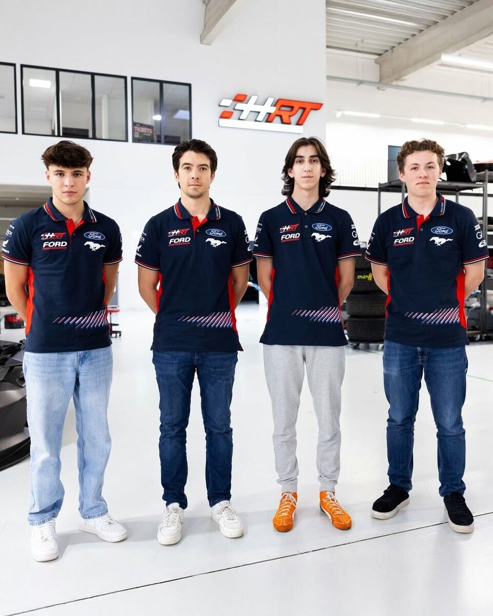 Der Fußacher Kiano Blum (l.) fährt ab sofort Ford Mustang im HRT-Team.⇒VN