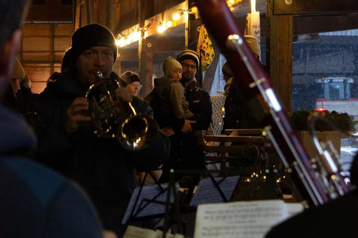 Der Vetterhof verwandelt sich am Freitag in einen stimmungsvollen Adventmarkt.
