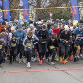 Mehr als 2000 liefen Richtung Neujahr